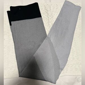 AERIE 💚 Black and Gray leggings